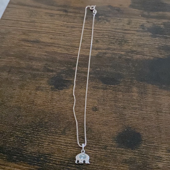 Elephant pendant with sterling silver chain - Picture 3 of 5